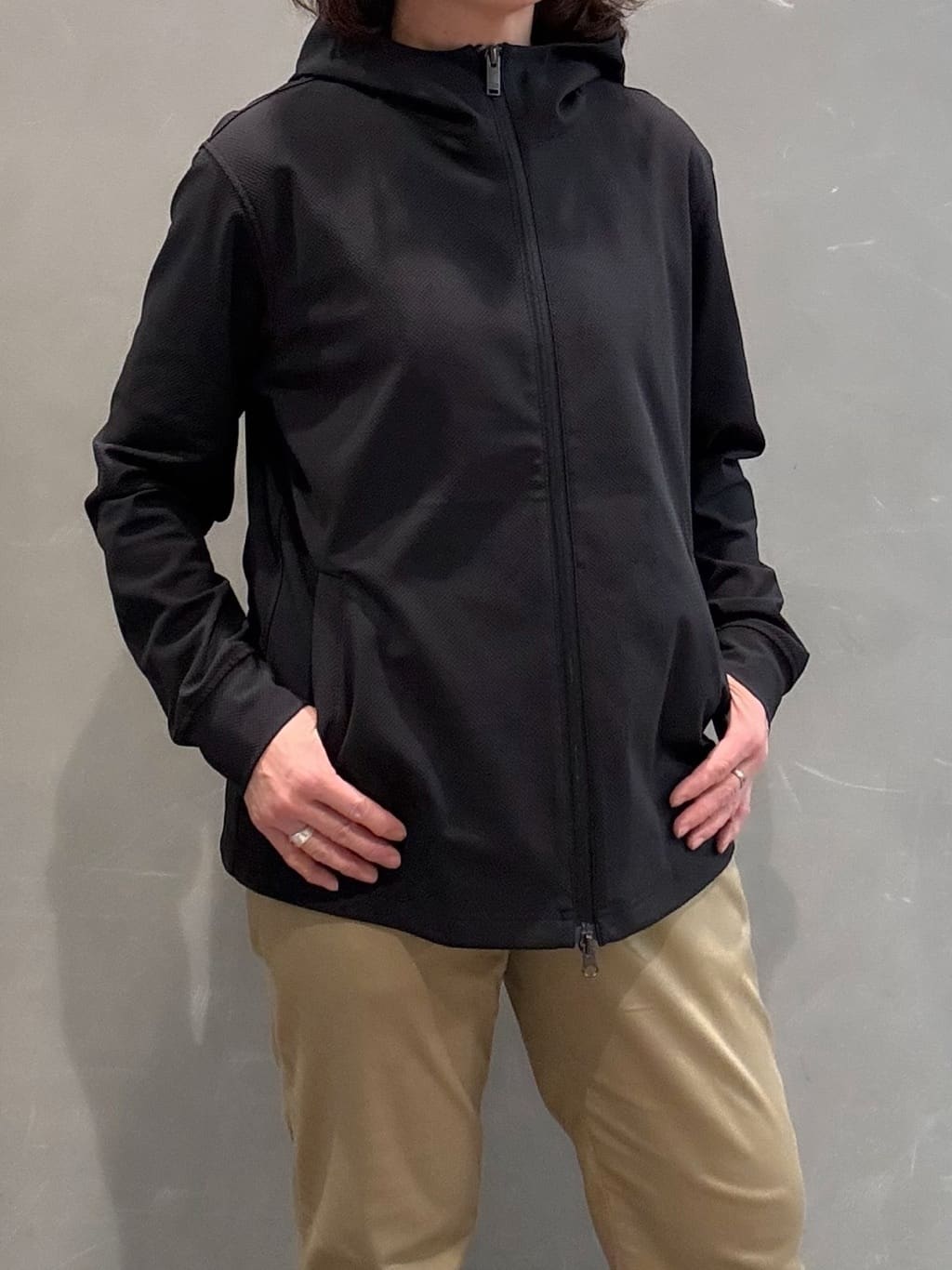 のぐみさんの「TAKEO KIKUCHI｜【オフィスカジュアル対応】ドレス チノパンツ」を使ったコーディネート