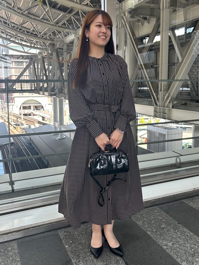 まいさんの「UNTITLED｜【日本製・本革】Comfit Dresser Pumps（コンフィットドレッサーパンプス）」を使ったコーディネート