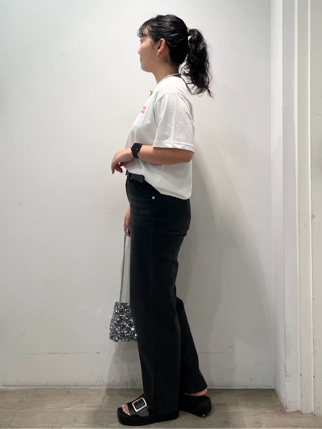 sumicaさんの「OPAQUE.CLIP｜【Pontre Studio／ポンレストゥディオ】別注グラフィックTシャツ」を使ったコーディネート