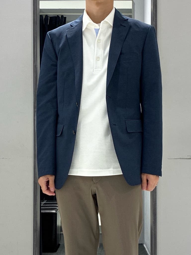 わいずみさんの「TAKEO KIKUCHI｜【抗菌防臭】COOL DOTS（R）ドビープリント ジャケット」を使ったコーディネート
