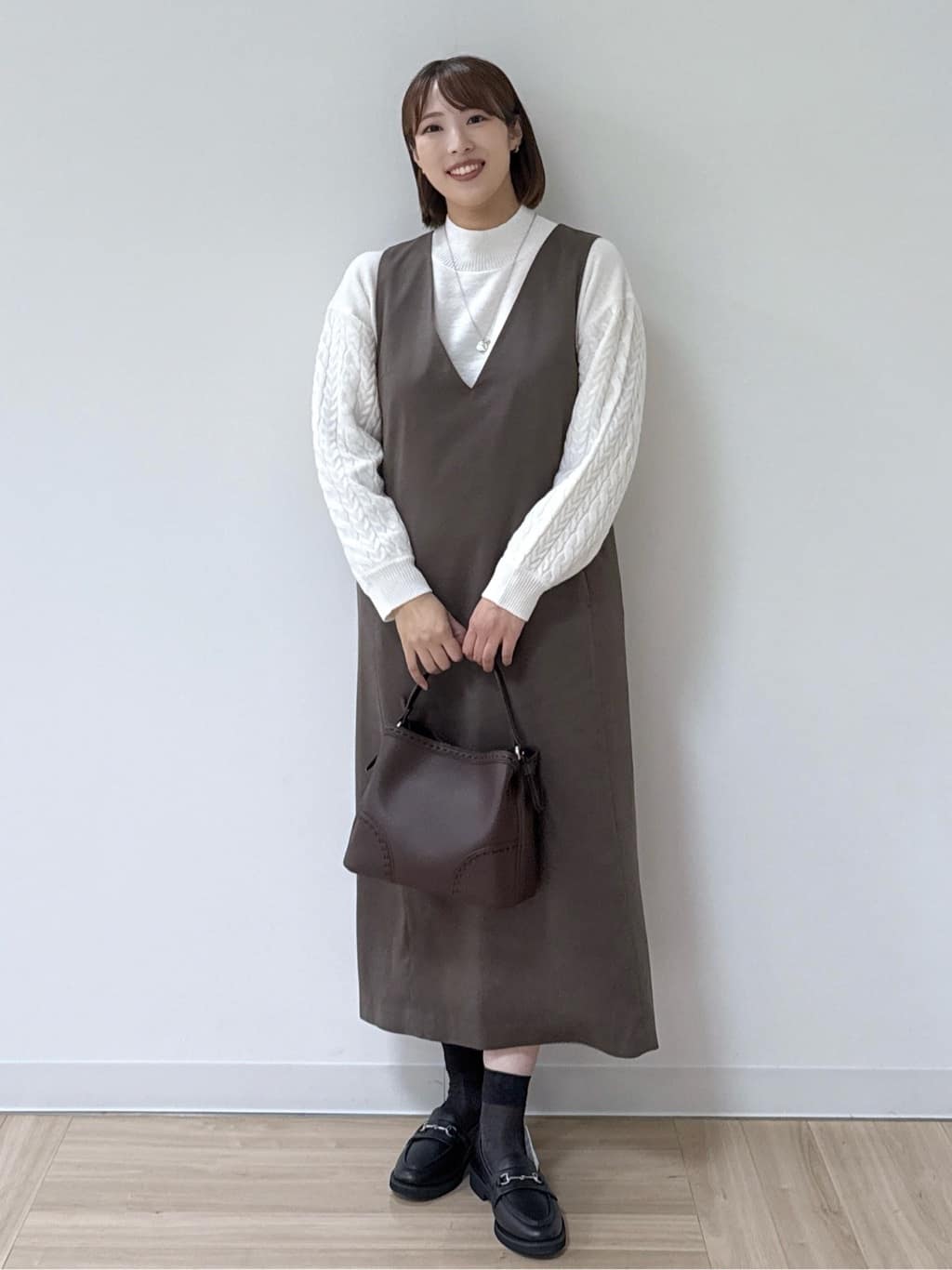 amiさんの「Reflect｜【一枚で着映え◎／ゆったりシルエット】ラメ&times;スパンコールウール混ニット」を使ったコーディネート