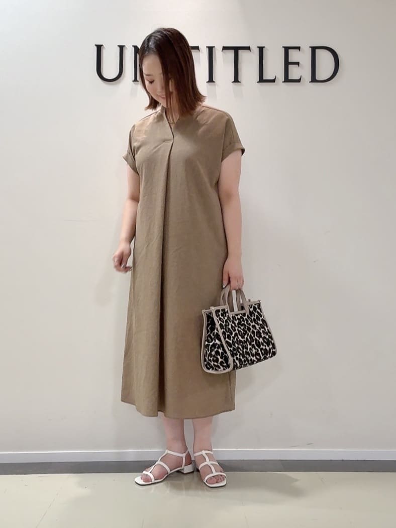 YUIさんの「UNTITLED｜【UV/はっ水】リラククールワンピース」を使ったコーディネート