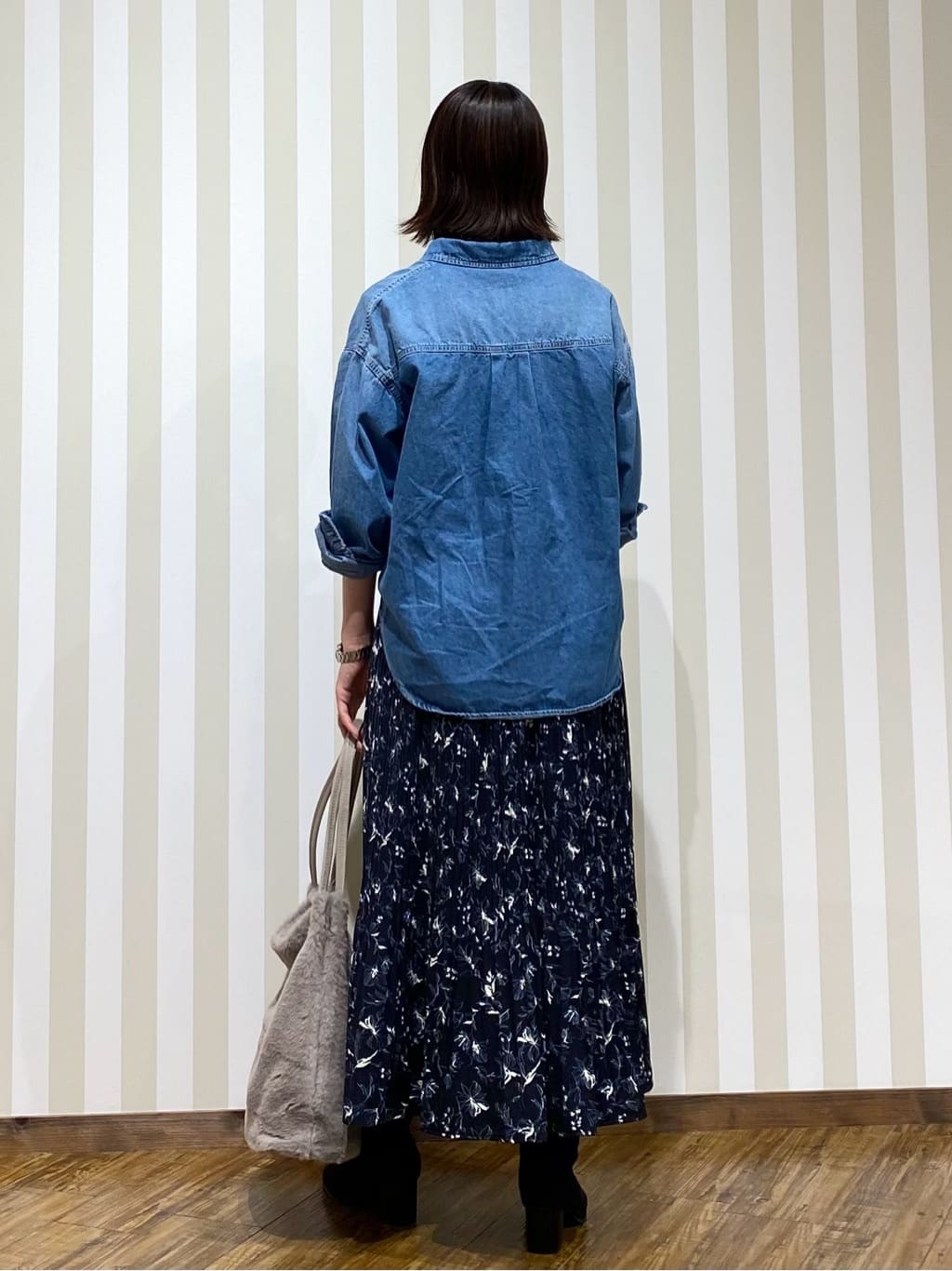 SAOさんの「SHOO･LA･RUE｜起毛ニットブーツ」を使ったコーディネート