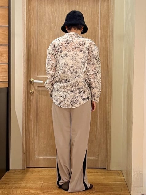 ハリーさんの「SHOO･LA･RUE｜」を使ったコーディネート