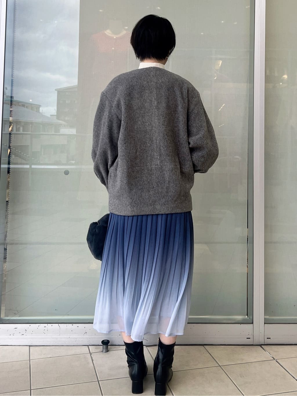 yo-koさんの「OPAQUE.CLIP｜選べる2丈 ハイネックカラーミックスラメニット【洗濯機OK】」を使ったコーディネート