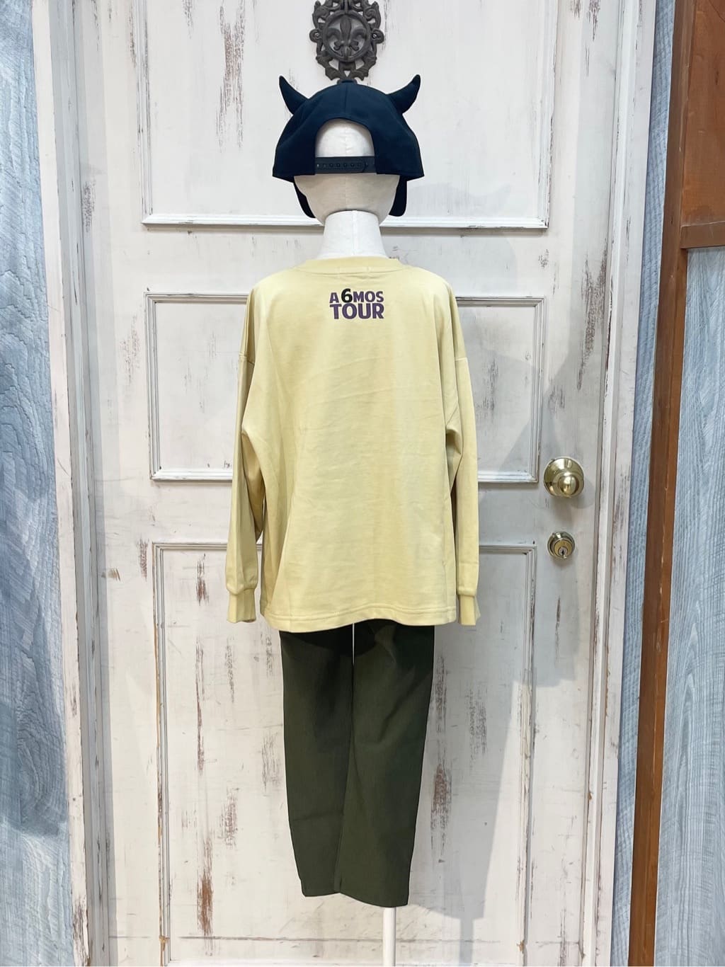 なつさんの「SHOO･LA･RUE｜【100-150cm/ストレッチ】シンプルだから使いやすい ストレートパンツ」を使ったコーディネート