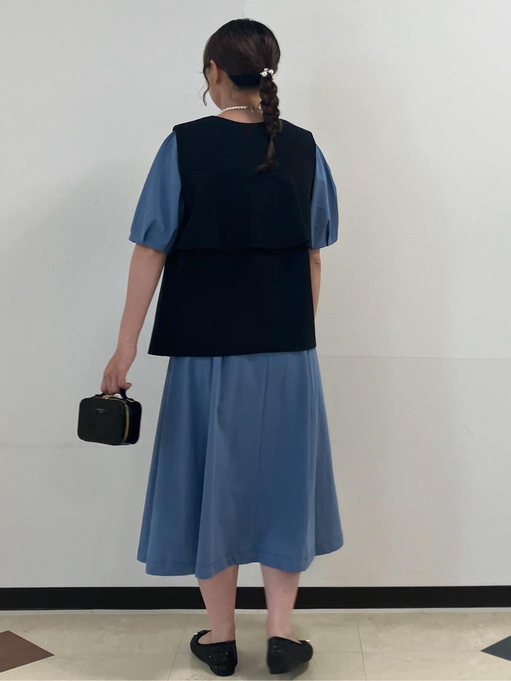 MAYUKIさんの「index｜バックフリルデザインジレ／セットアップ可【洗濯機洗い可／接触冷感／吸水速乾／ストレッチ】」を使ったコーディネート