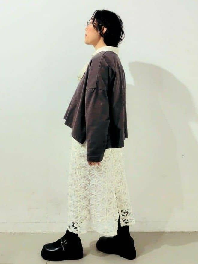 kodamaさんの「THE SHOP TK｜◆微起毛天竺ロゴロンT」を使ったコーディネート