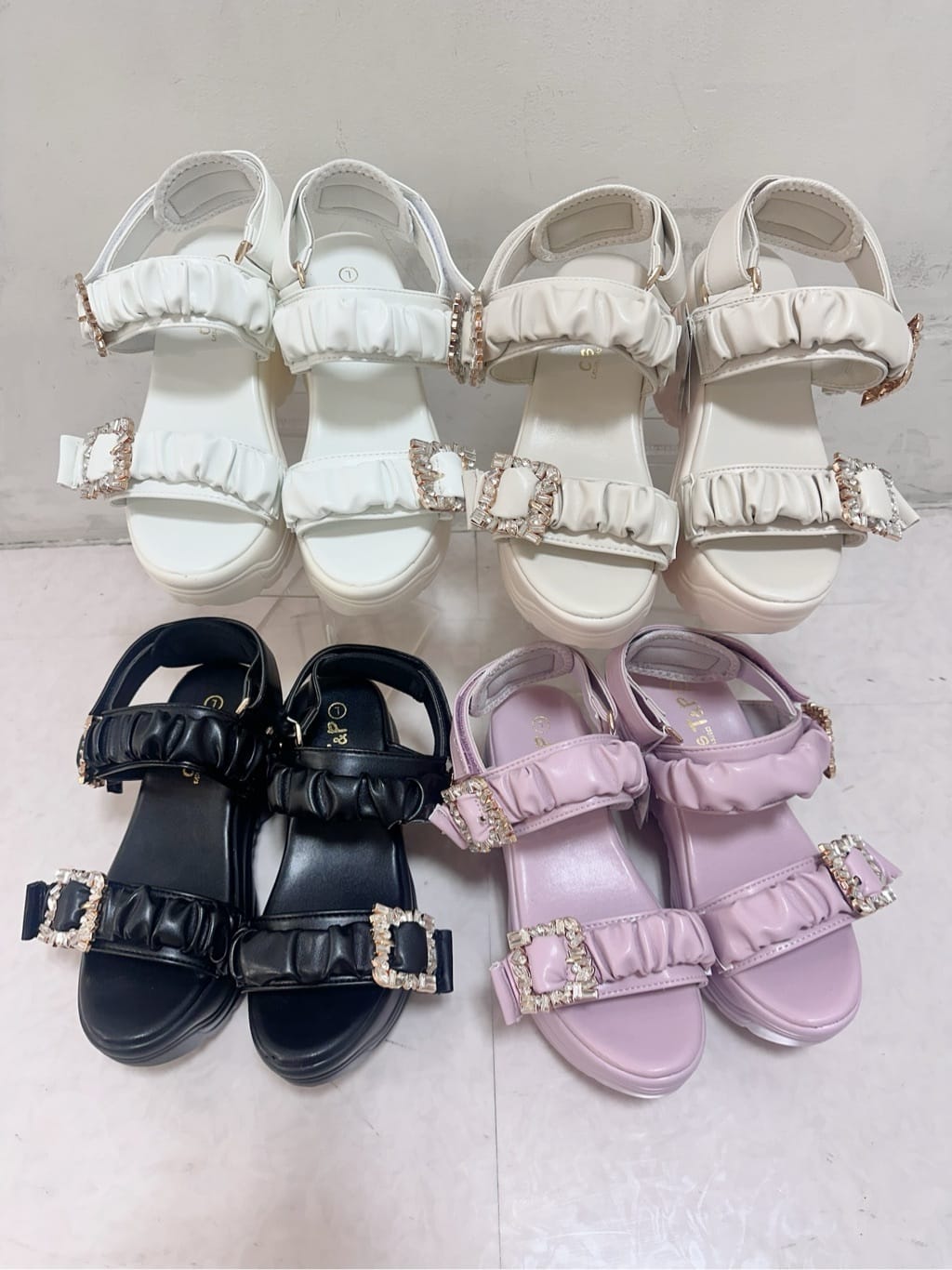 ayakaさんの「ESPERANZA｜キルティング 2WAY ショルダーバッグ ボストン」を使ったコーディネート