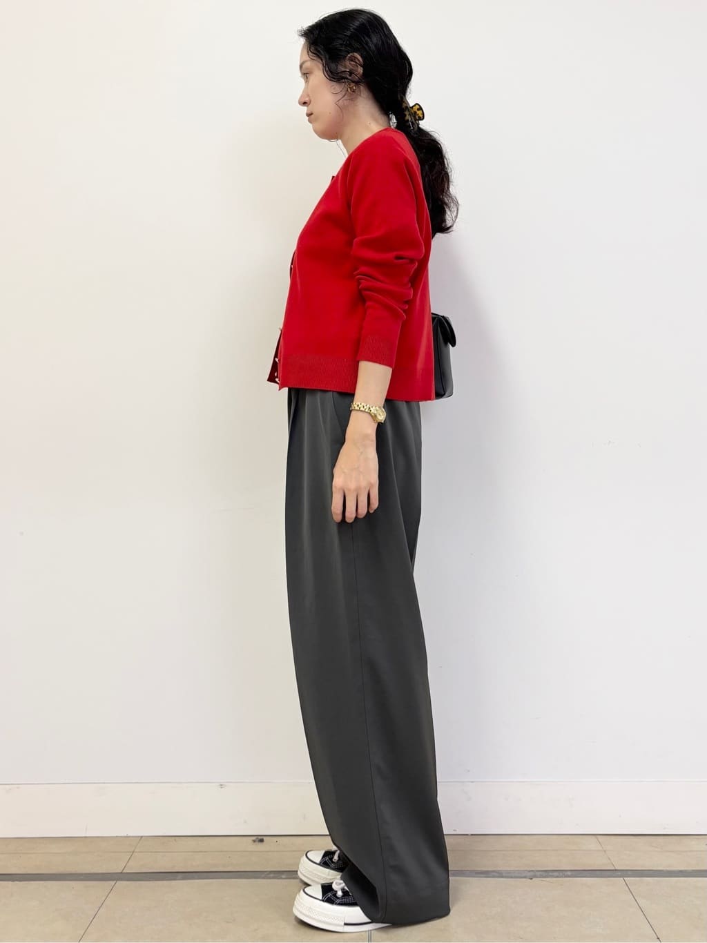 YOKOTAさんの「DRESSTERIOR｜◆【接触冷感/抗菌防臭/消臭】アイスクリアコットンボーダーTシャツ」を使ったコーディネート