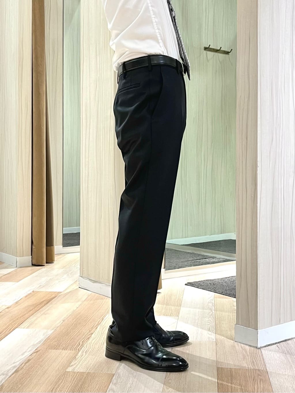 URAさんの「TAKEO KIKUCHI｜【Made in JAPAN】矢絣（やがすり）スーツ／スリーピース対応」を使ったコーディネート