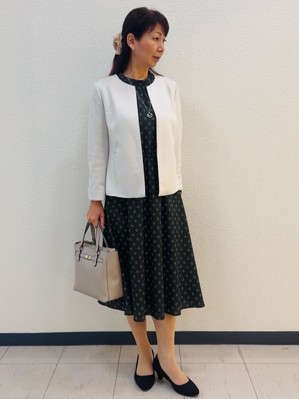 ⭐︎Eimi⭐︎さんの「Reflect｜【ライトアウター／通勤におすすめ◎／セットアップ可／すっきりシルエット】キレイめジャージジャケット」を使ったコーディネート