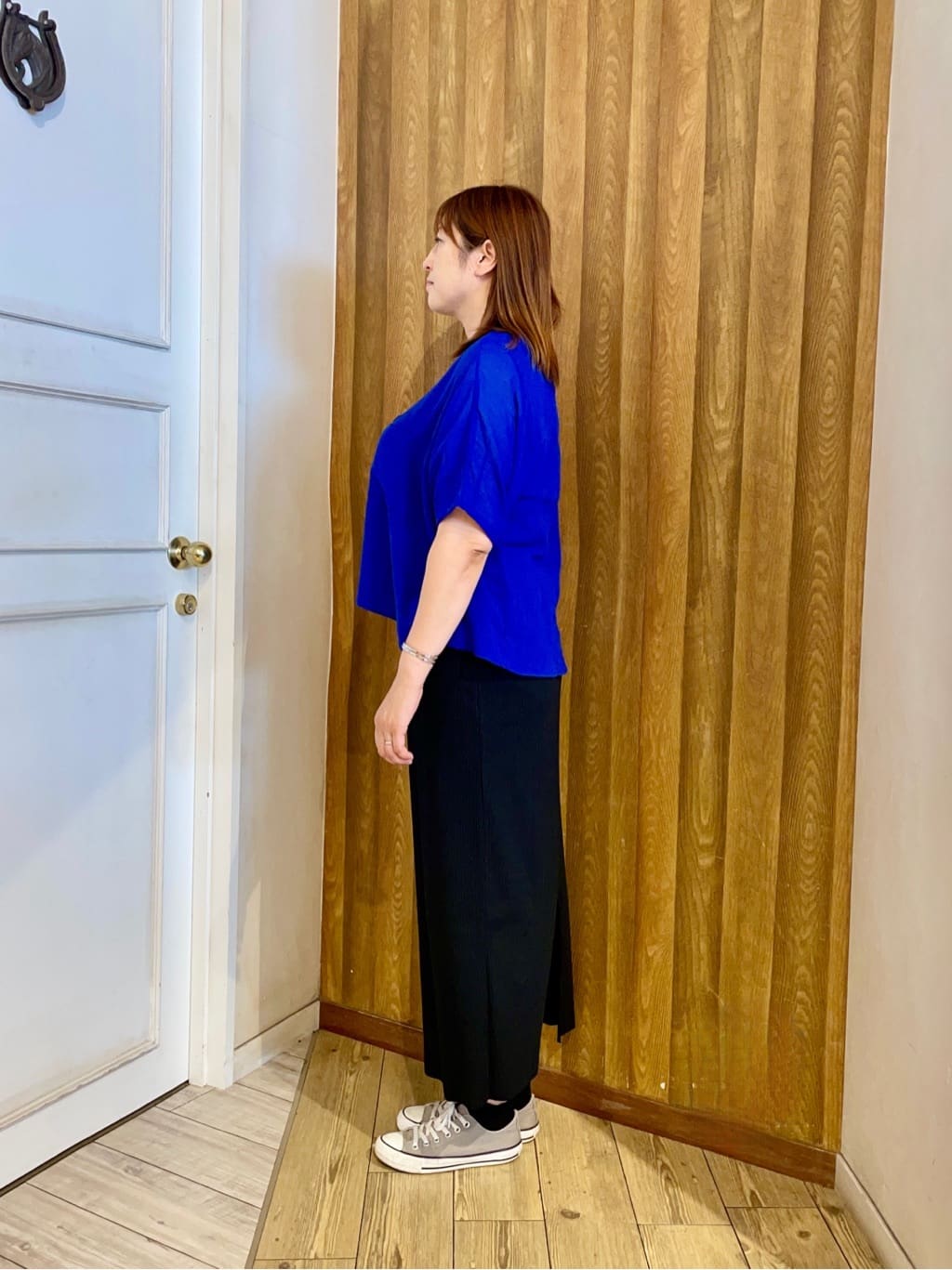 ちえさんの「SHOO･LA･RUE｜【S-LL/ひんやり/前後2WAY】シンプルだから使いやすい テレコTシャツ」を使ったコーディネート