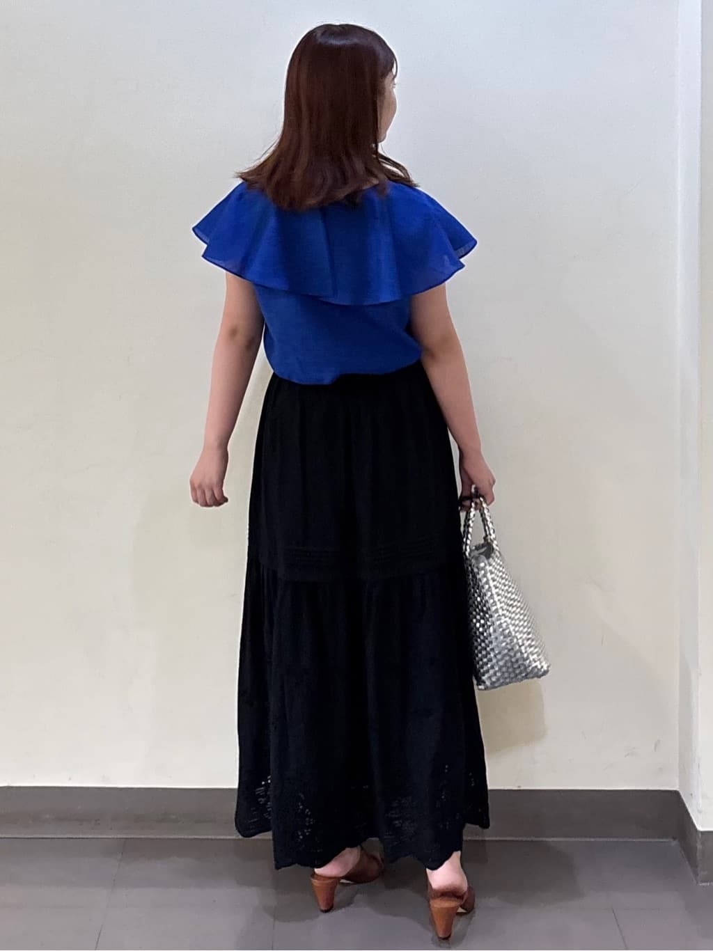 いくみさんの「UNTITLED｜【きれいめ/洗える/フリル】ラッフルシアーブラウス」を使ったコーディネート