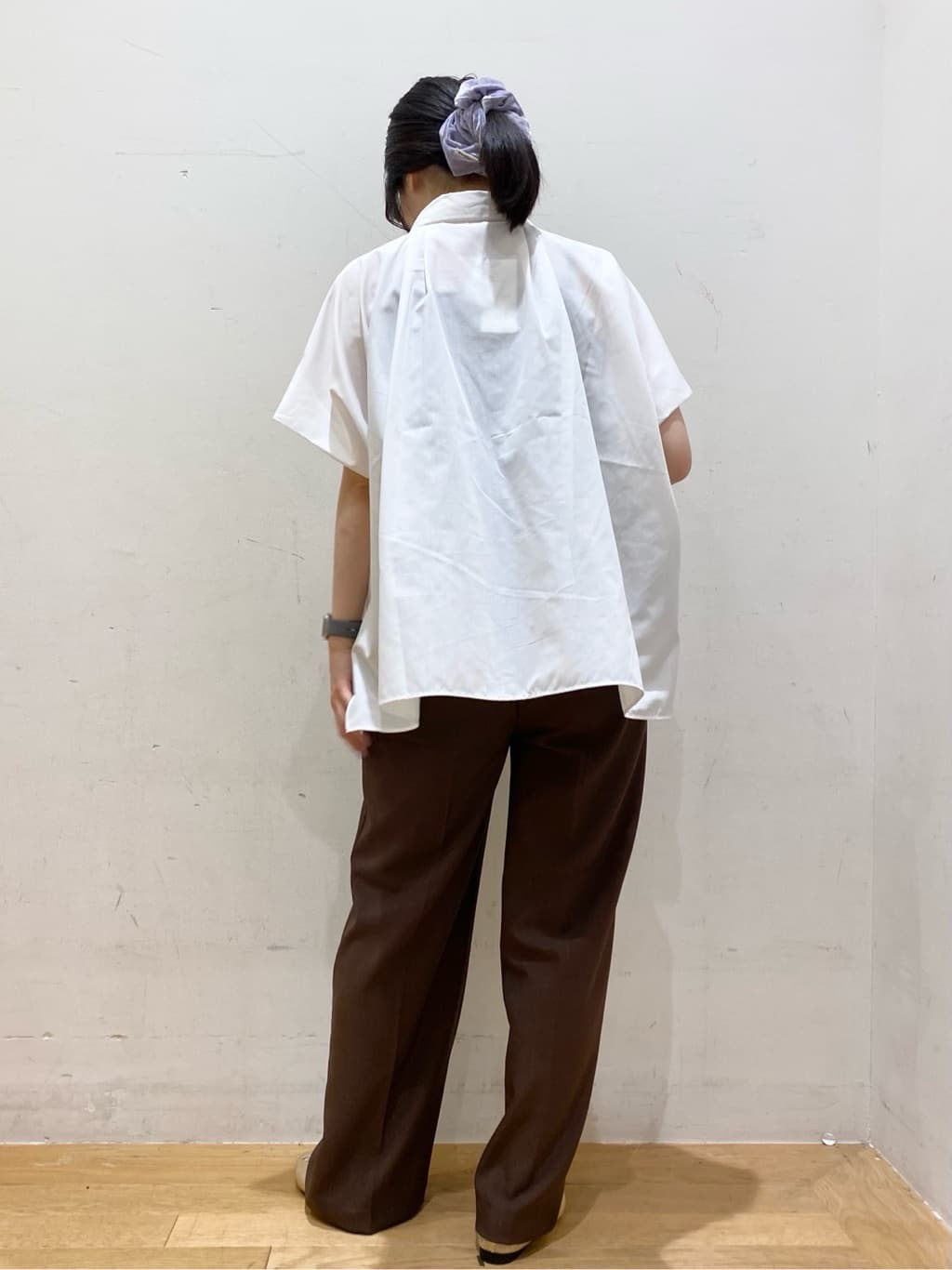 みなみさんの「OPAQUE.CLIP｜《andGIRL掲載》リラクシーシャツ【洗濯機洗い可】」を使ったコーディネート