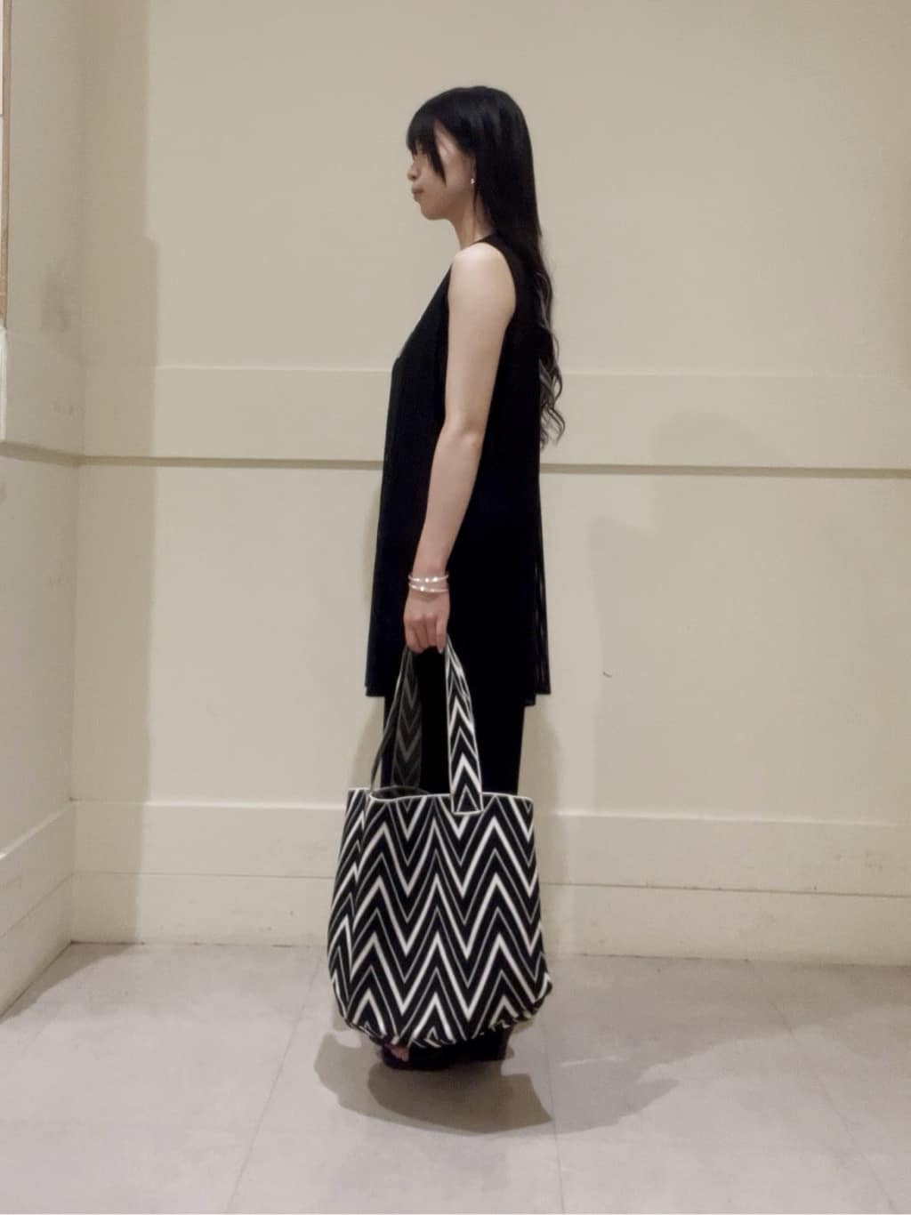 kumiさんの「INDIVI｜【洗える／セットアップ可能】ラッセルチュニック」を使ったコーディネート