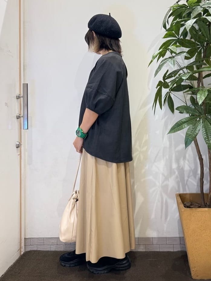misakiさんの「SHOO･LA･RUE｜【S-LL/洗濯後しわになりにくい】ランタンスリーブで女性らしく 5分袖スキッパーブラウス」を使ったコーディネート