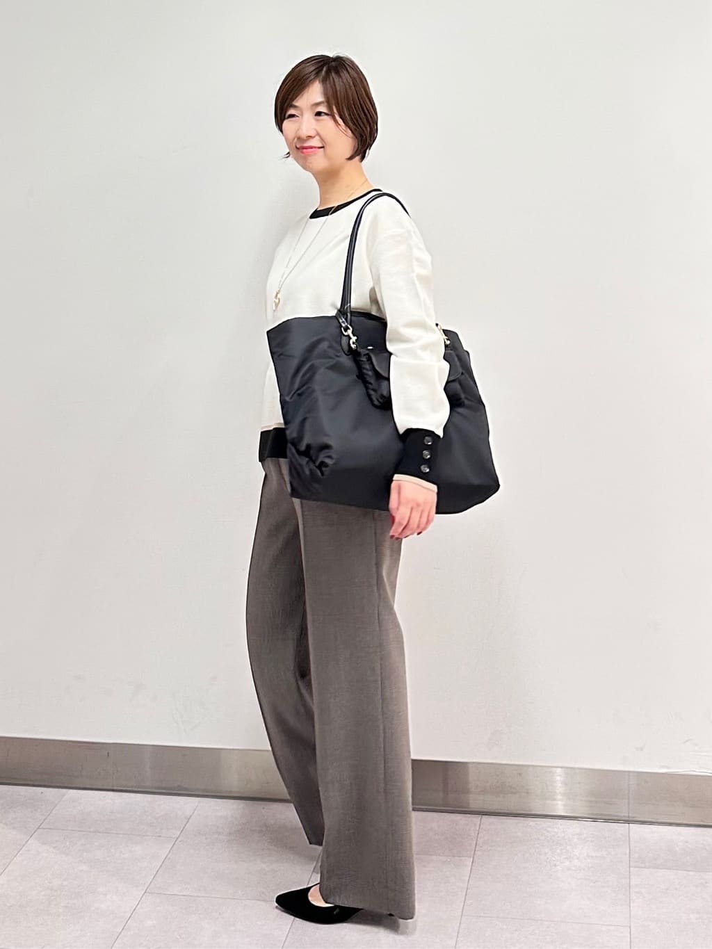 みなこさんの「UNTITLED｜【アンサンブル可/ジャケット風】ウールミラノリブカーディガン」を使ったコーディネート