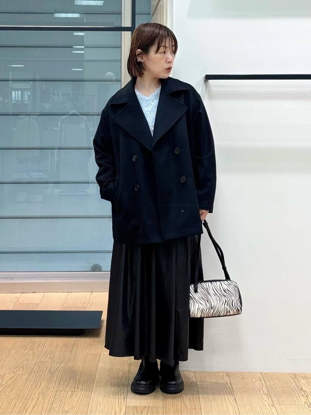 asamiさんの「INDIVI｜【洗える】エアリーシャギートップス」を使ったコーディネート