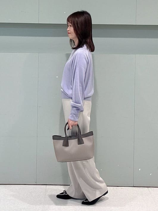 makiさんの「UNTITLED｜【はっ水機能/フード取り外し可】ミディダウンコート」を使ったコーディネート