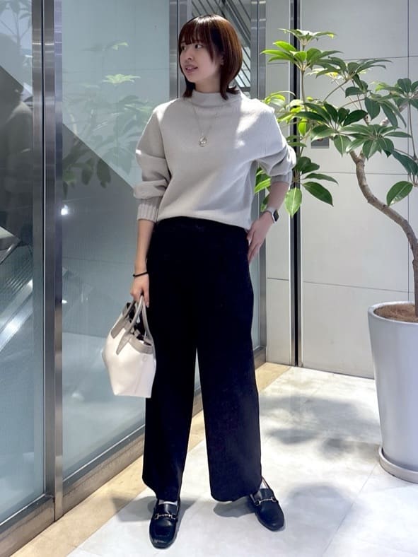 yukaさんの「UNTITLED｜【洗える】スポンディッシュ ボトルネックニット」を使ったコーディネート