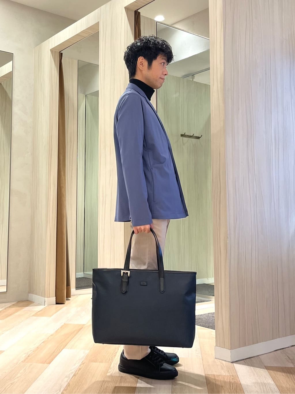 URAさんの「TAKEO KIKUCHI｜リラックス カーディガン ジャケット」を使ったコーディネート