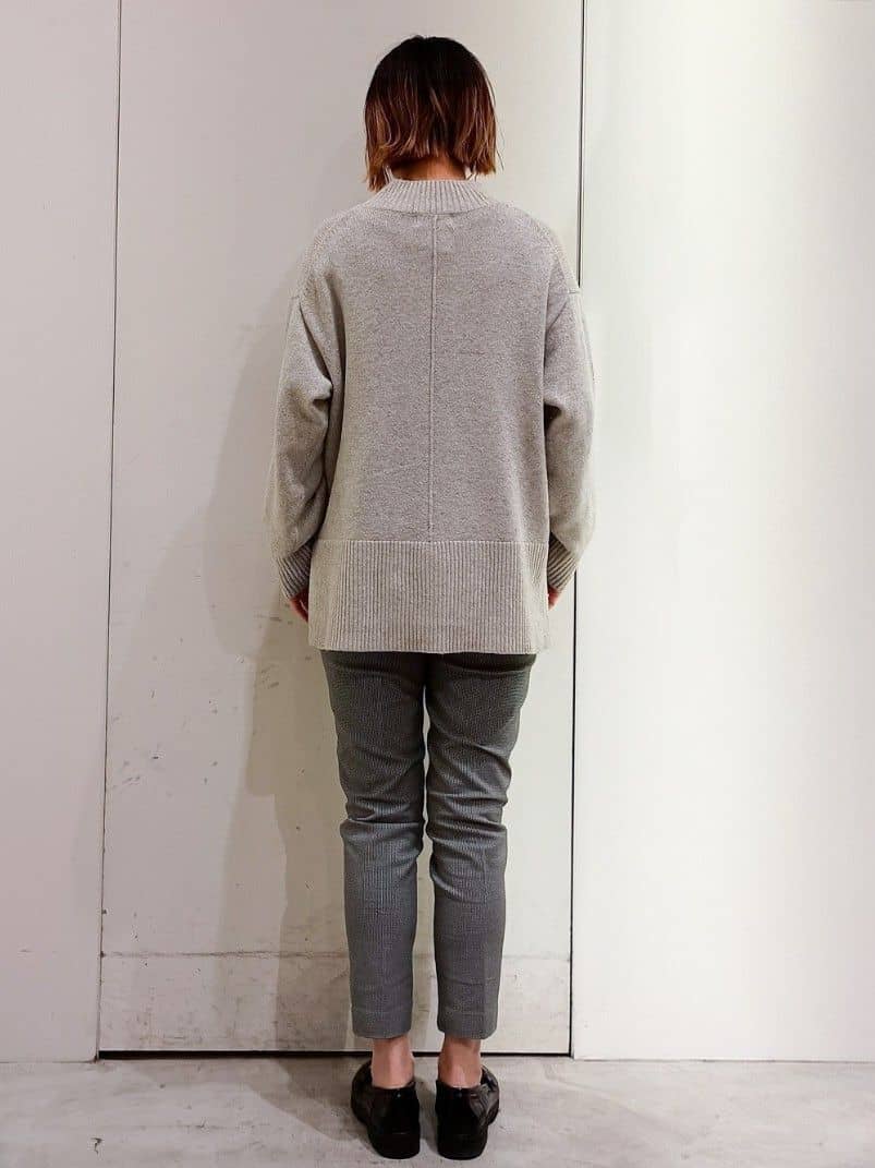 shinkoさんの「OPAQUE.CLIP｜裏起毛ハイストレッチイージーテーパードパンツ【洗濯機OK】」を使ったコーディネート
