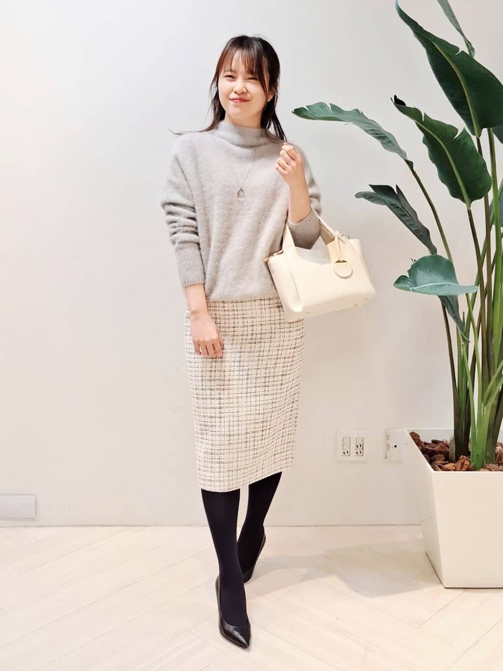 YuKaRiさんの「UNTITLED｜【はっ水機能/フード取り外し可/防寒】ロングダウンコート」を使ったコーディネート