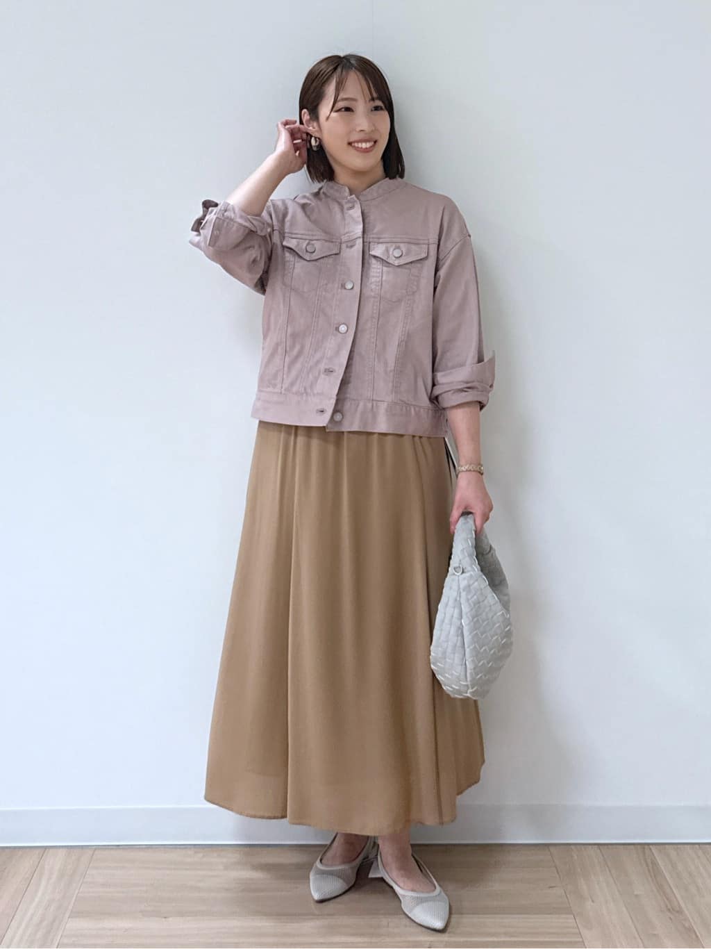 amiさんの「Reflect｜◆【手洗い可】カラーデニムジャケット」を使ったコーディネート
