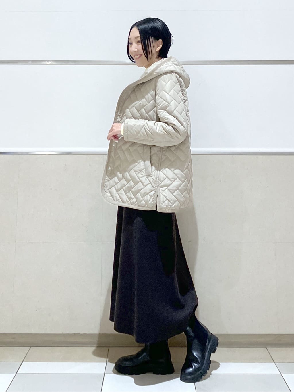 eriko さんの「Dessin｜【洗える】ハイネックベロアモールニット」を使ったコーディネート