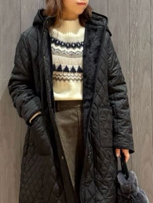 meiさんの「SHOO･LA･RUE｜【洗濯機可/S-LL】配色が大人かわいい　フェアアイル柄求心ニット」を使ったコーディネート