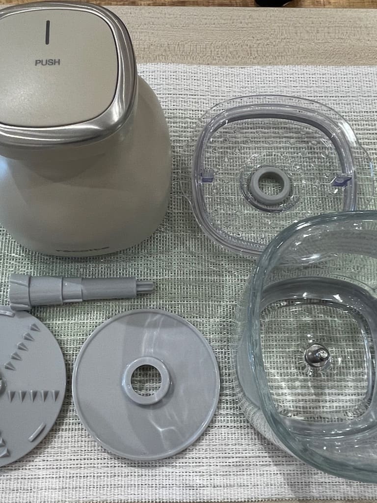 Arisaさんの「212 KITCHEN STORE｜◆コードレスカプセルカッターボンヌ　クリームホワイト ＜recolte レコルト＞」を使ったコーディネート