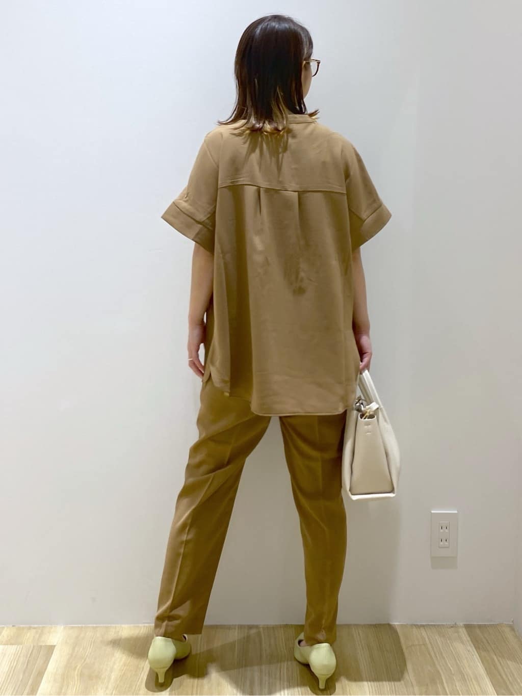 えりさんの「OPAQUE.CLIP｜プリーツスリーブドッキングトップス【洗濯機洗い可】」を使ったコーディネート