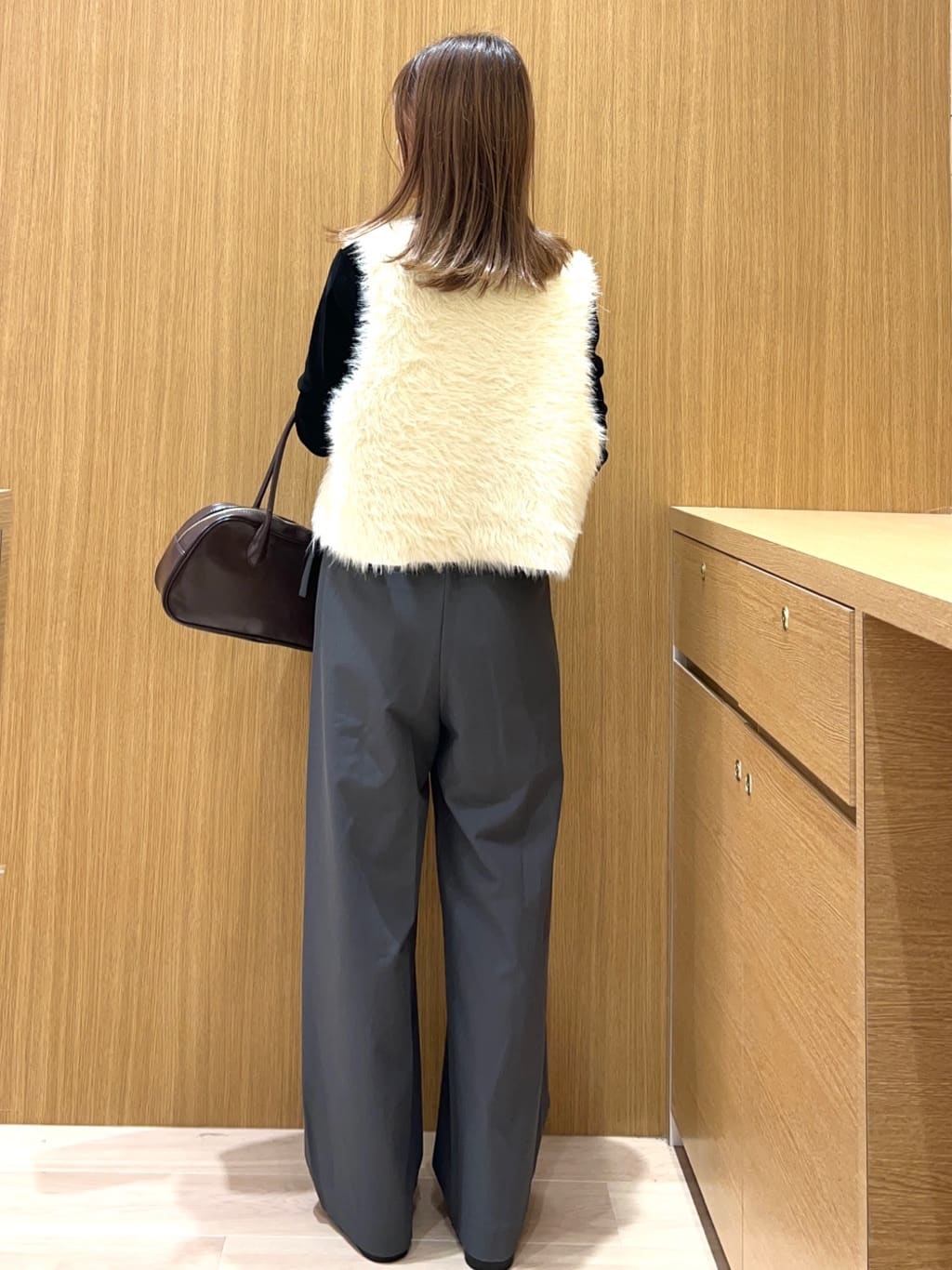 meeさんの「OPAQUE.CLIP｜フロッキーチュールトップス【洗濯機OK】」を使ったコーディネート