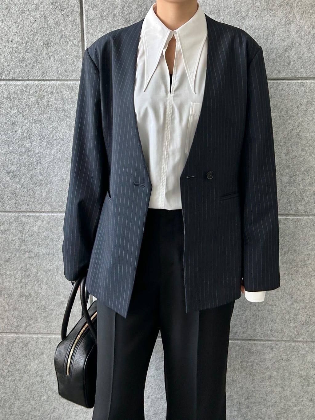 harunaさんの「CODE A｜tailored mood over jacket」を使ったコーディネート