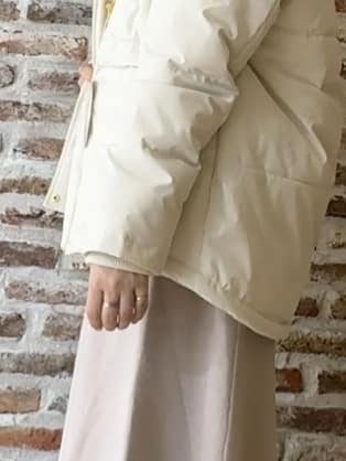tokiさんの「THE SHOP TK｜【すっきり見えシルエット】上品ふわもこ中綿ブルゾン」を使ったコーディネート