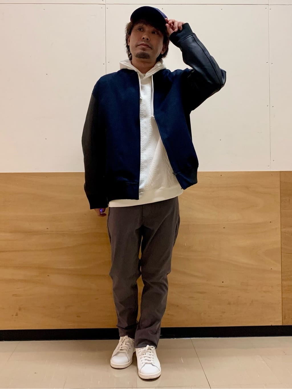 MATUさんの「THE SHOP TK｜【1ランク上の大人カジュアルに】異素材コンビ リブブルゾン」を使ったコーディネート