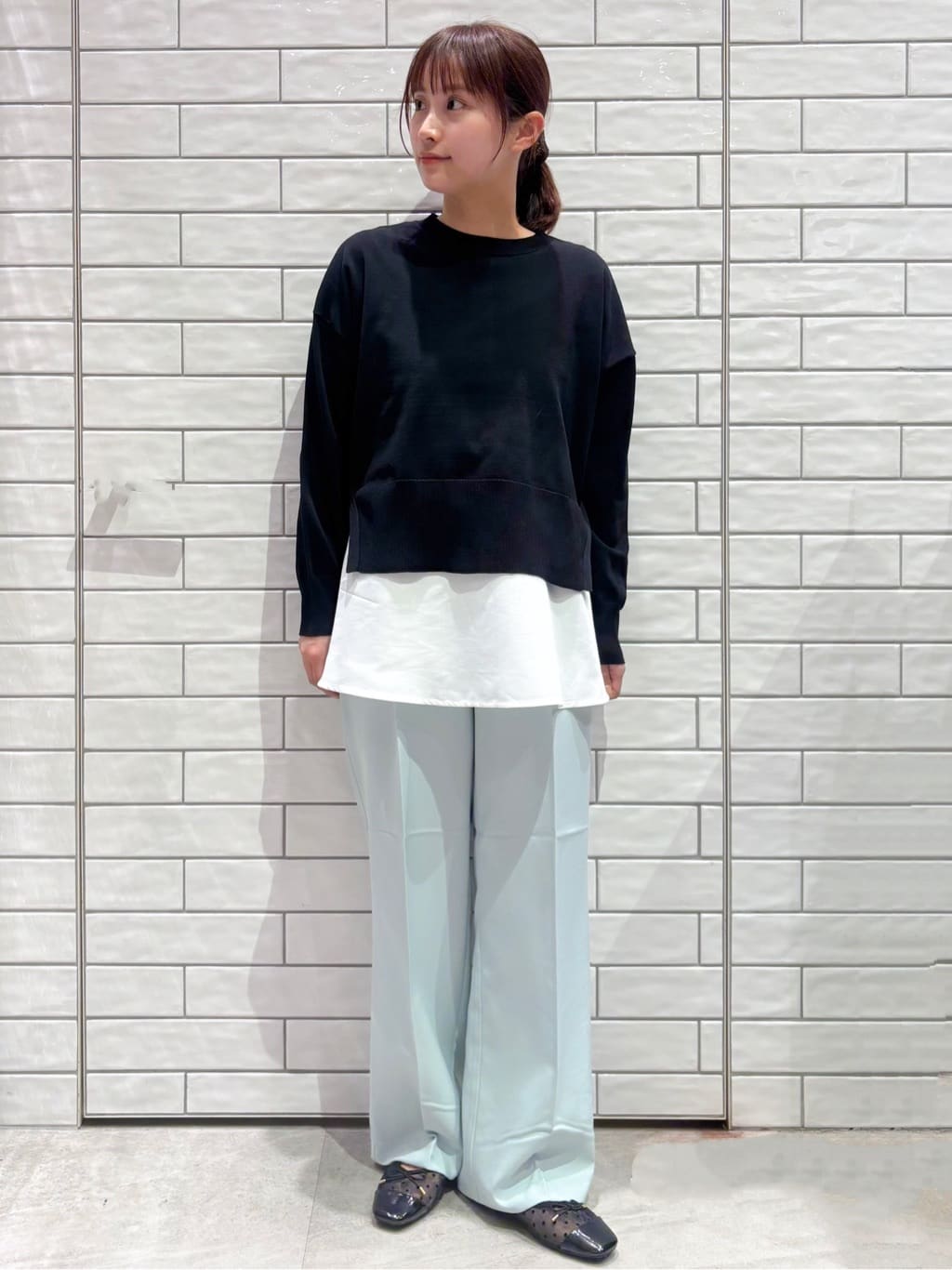 ranさんの「OPAQUE.CLIP｜◆《ツインセット》ワイドニット&times;裾フレアタンクトップ【洗濯機洗い可／抗ピル】」を使ったコーディネート