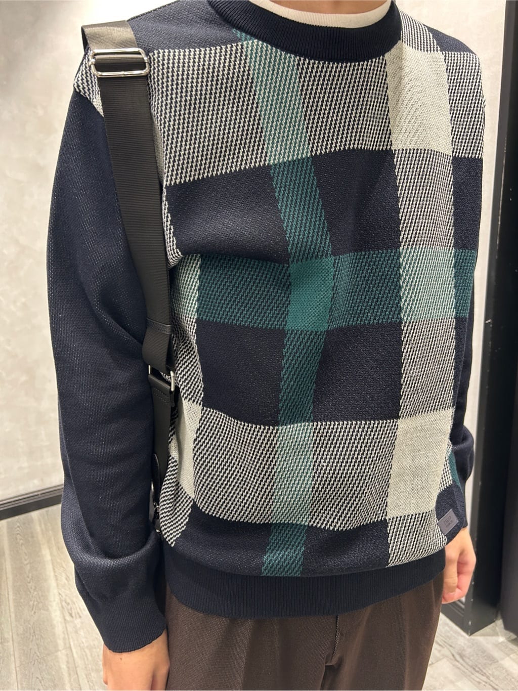 ruiさんの「TAKEO KIKUCHI｜【Made in JAPAN】ビッグチェック＆スライドパズル柄 ニット」を使ったコーディネート