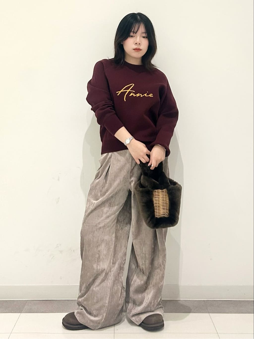 とりみさんの「DRESSTERIOR｜ソフト別珍イージーパンツ」を使ったコーディネート