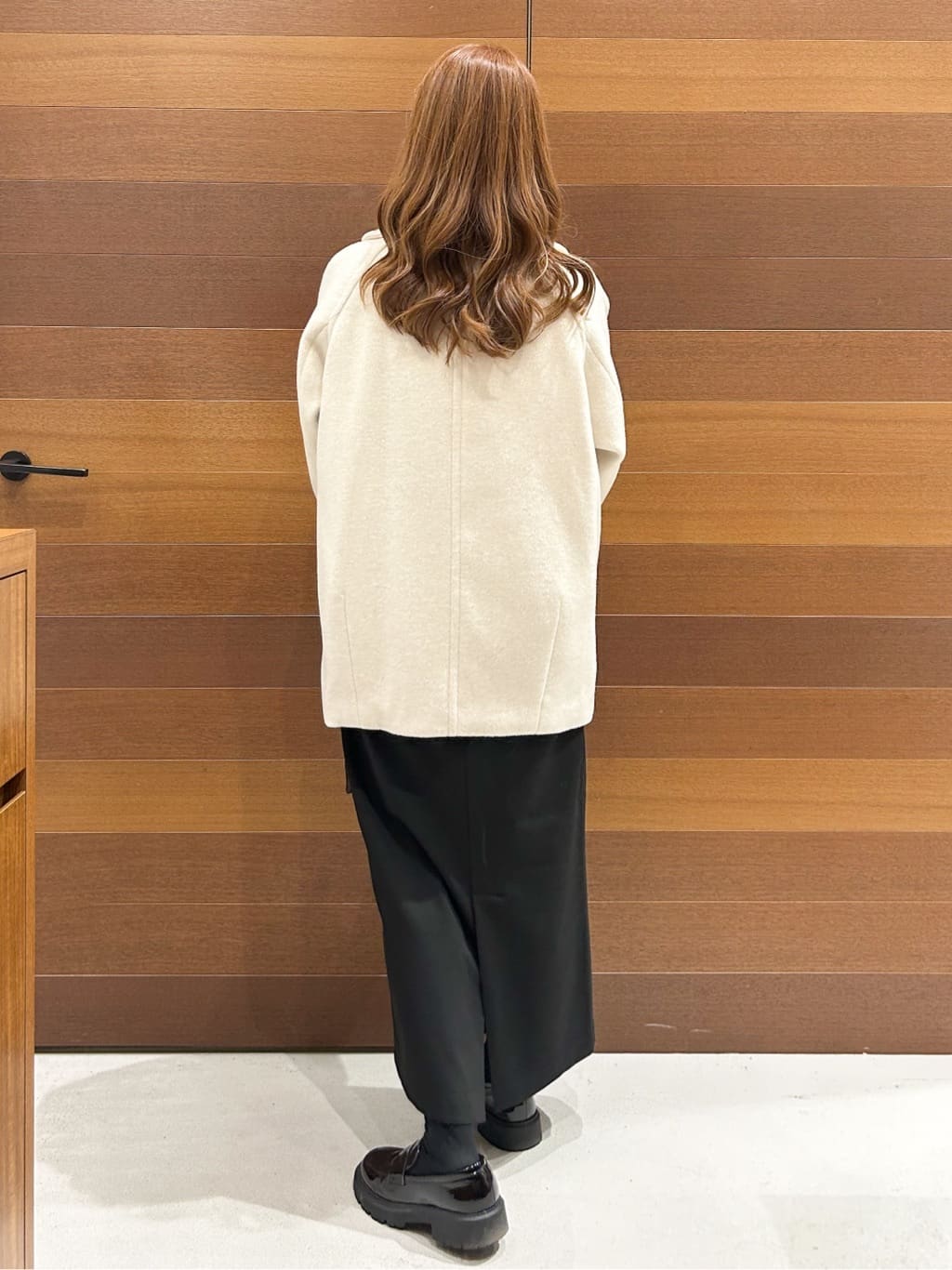 yumiさんの「OPAQUE.CLIP｜カシミヤブレンドウールミドルピーコート」を使ったコーディネート