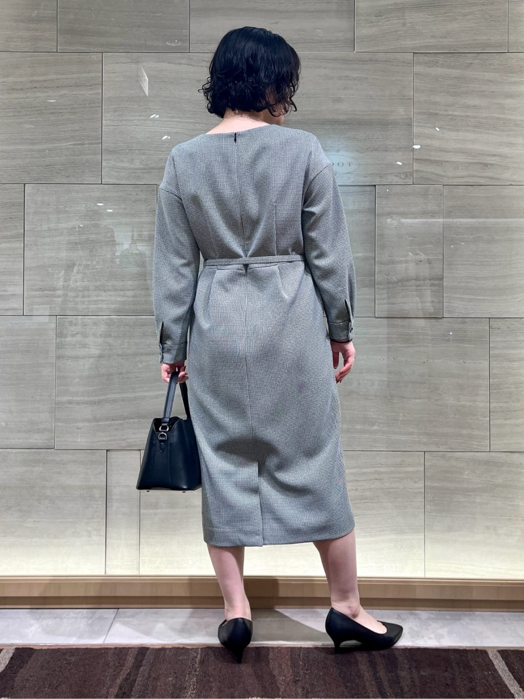ちりんさんの「UNTITLED｜【日本製・本革】Comfit Dresser Pumps（コンフィットドレッサーパンプス）」を使ったコーディネート