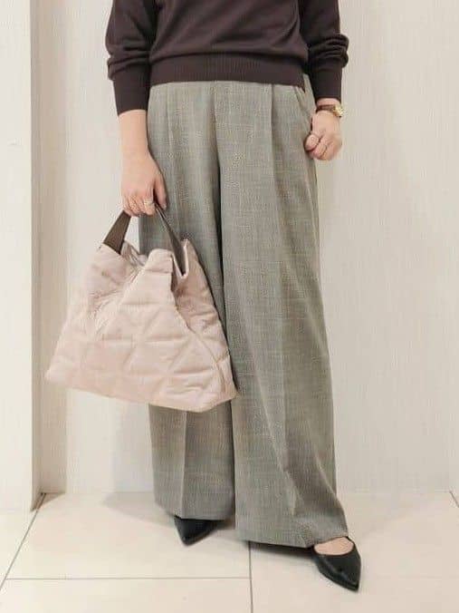 naokoさんの「UNTITLED｜【8色展開／コンパクト丈】レーヨン混 コクーンニット」を使ったコーディネート