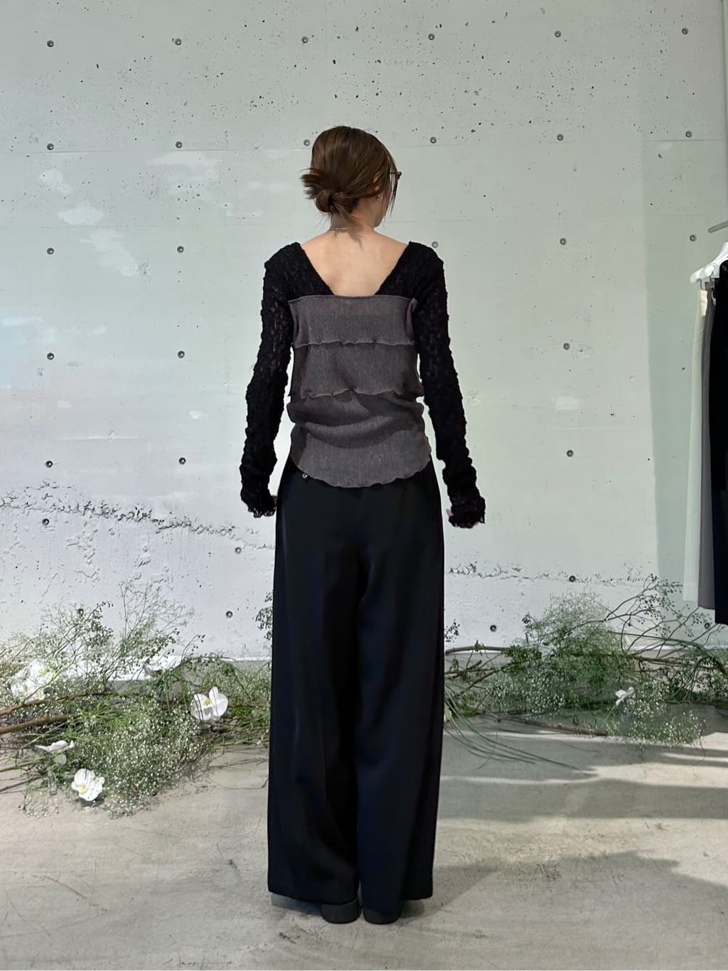 harunaさんの「CODE A｜urban tailor wide trousers」を使ったコーディネート