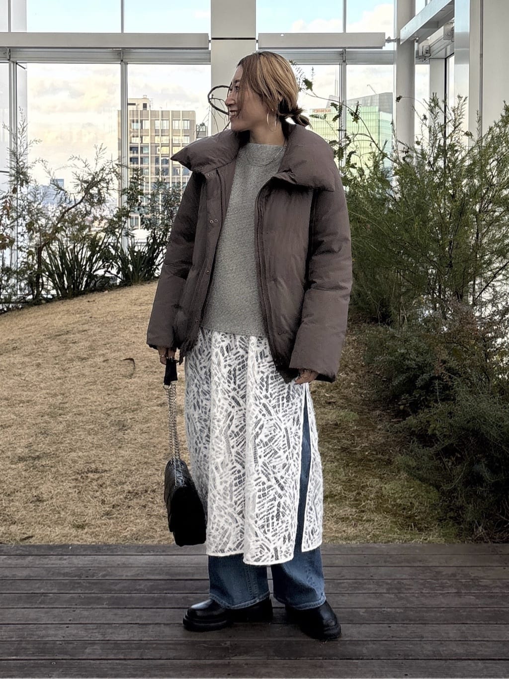 kotakiさんの「INDIVI｜【撥水／洗える／デザイン衿】ステッチレス ショートダウンコート」を使ったコーディネート