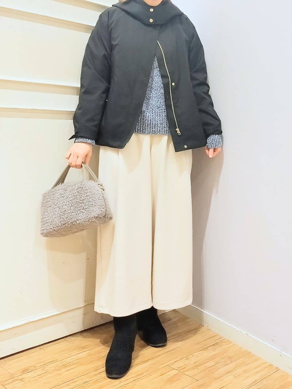 miomioさんの「SHOO･LA･RUE｜【着丈選べる/きっと虜になる】あったかもちもち ワイドパンツ」を使ったコーディネート
