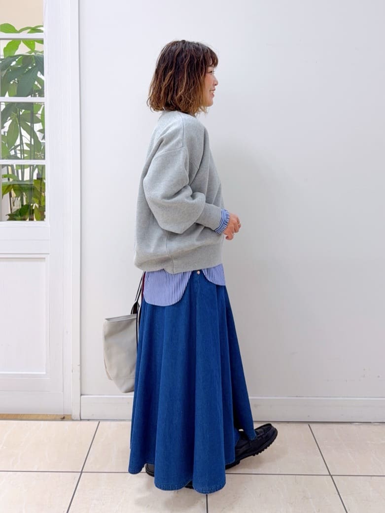 Osawaさんの「Dessin｜【洗える】Dサガラ刺繍ワッペン付きニット」を使ったコーディネート