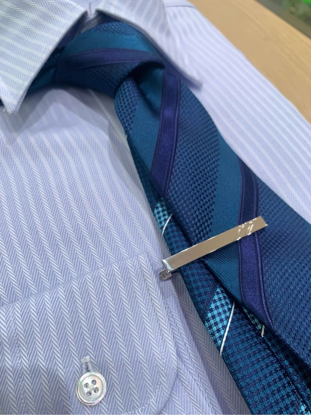 よぴさんの「TAKEO KIKUCHI｜【Made in JAPAN】ドビーストライプ ドレス シャツ」を使ったコーディネート
