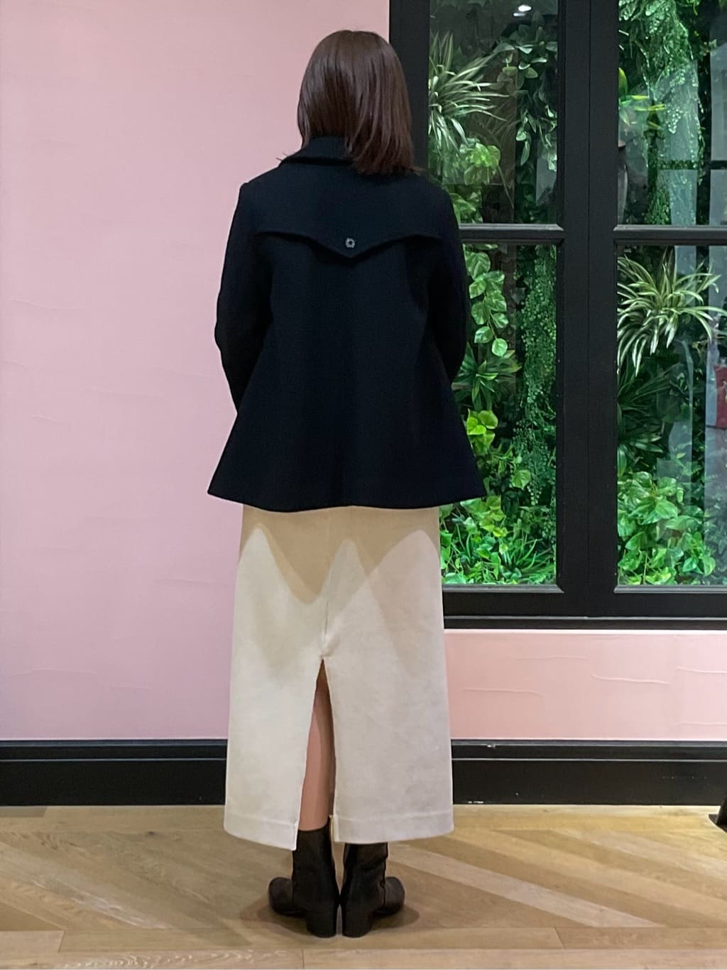 maruさんの「DRESSTERIOR｜アルパカブレンドVネックニット」を使ったコーディネート
