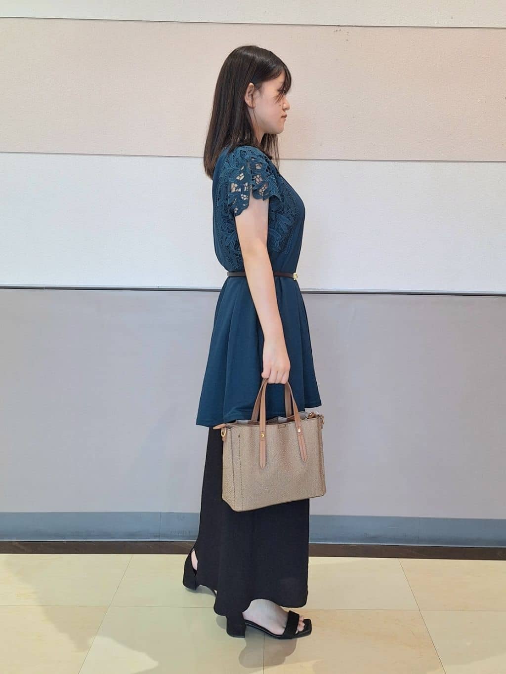 Sachaさんの「SHOO･LA･RUE｜【S-LL】上品華やか お袖レースチュニックトップス」を使ったコーディネート